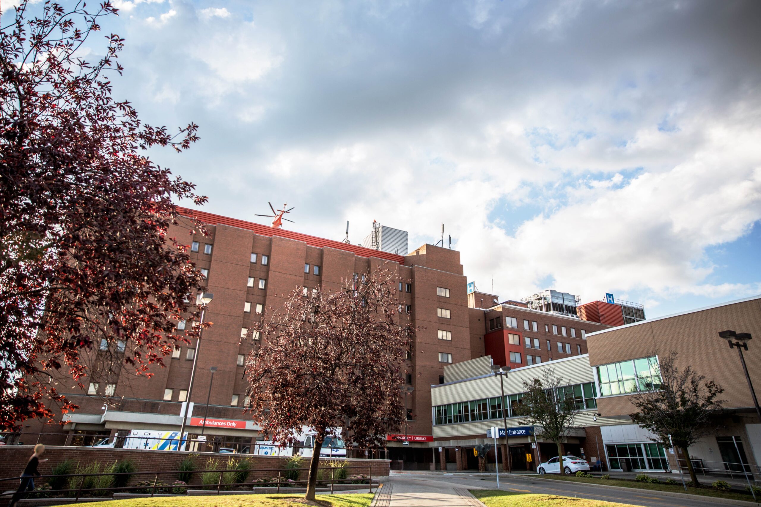 Front of the Hamilton General Hospital building